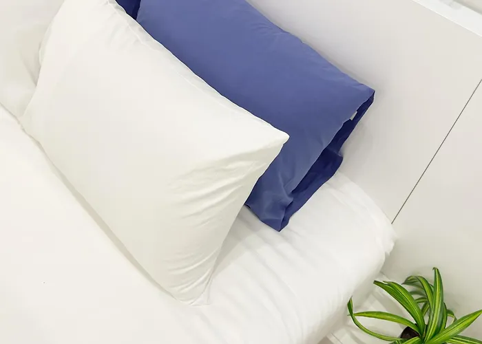 West Modern Stay-yeongdeungpo 2br, Airport Bus 3 Minutes, Sinpung Station 9 Minutes, White Modern Sensibility, Hongdae 26 Minutes, Cheongdam 29 Minutes 아파트 서울특별시