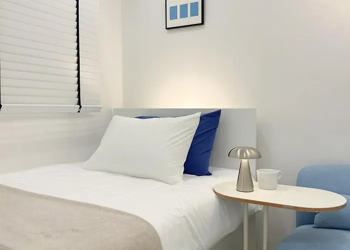 아파트 West Modern Stay-yeongdeungpo 2br, Airport Bus 3 Minutes, Sinpung Station 9 Minutes, White Modern Sensibility, Hongdae 26 Minutes, Cheongdam 29 Minutes